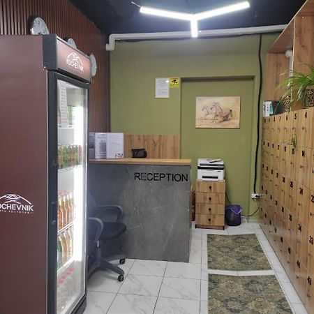 Hostel Kochevnik Capsule Hotel Almaty Eksteriør bilde