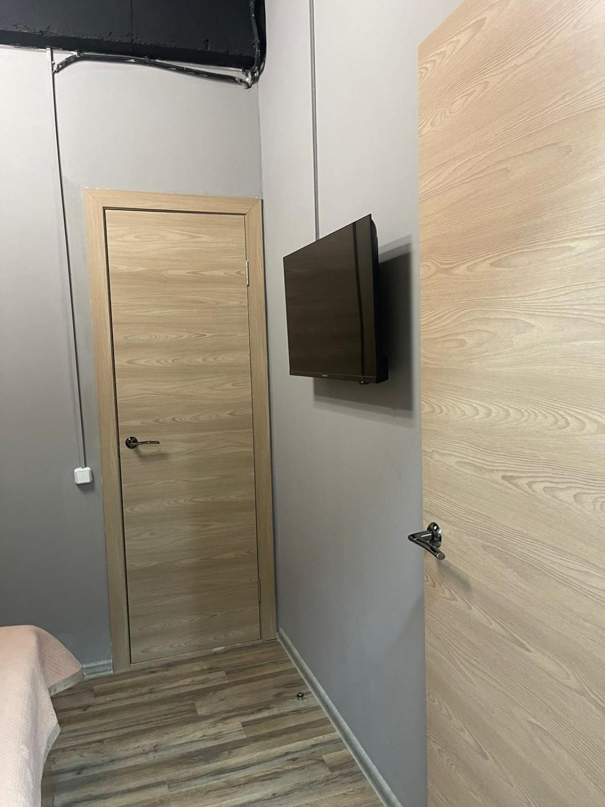 Hostel Kochevnik Capsule Hotel Almaty Eksteriør bilde