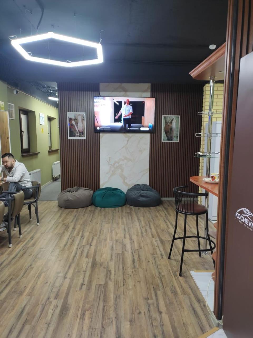 Hostel Kochevnik Capsule Hotel Almaty Eksteriør bilde