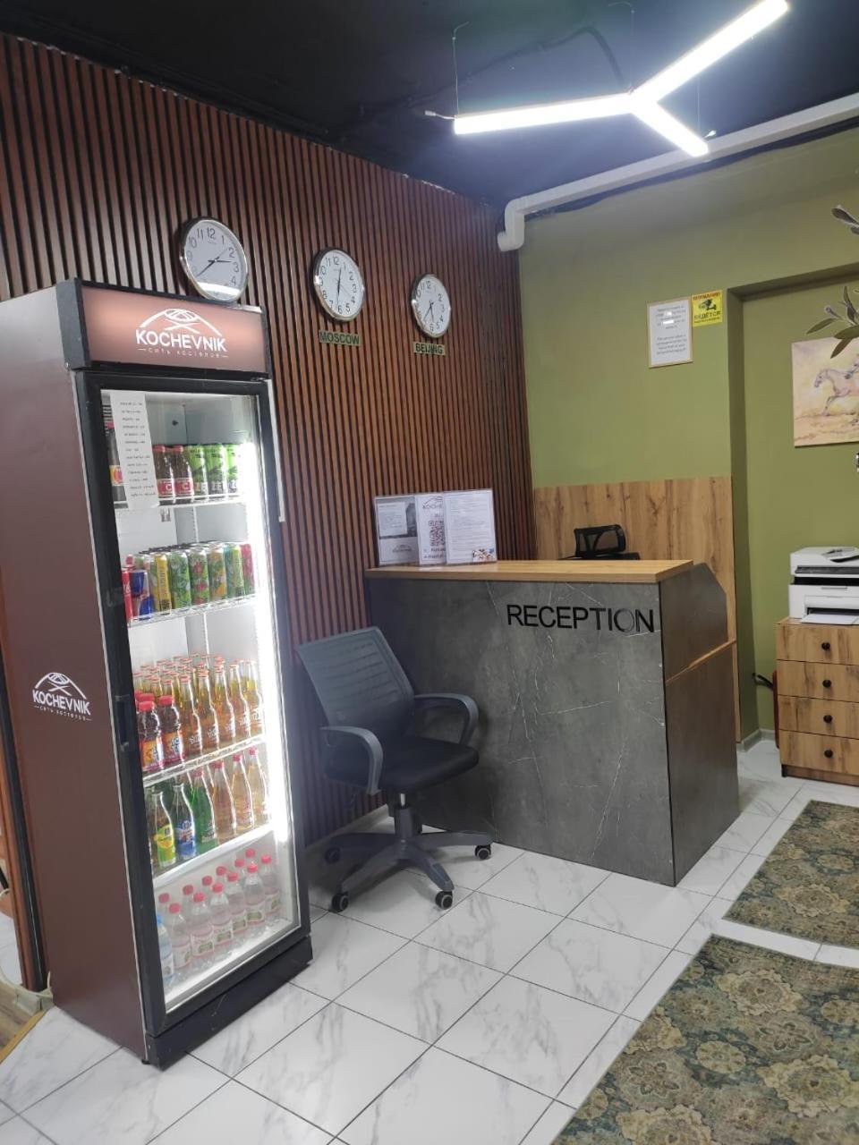 Hostel Kochevnik Capsule Hotel Almaty Eksteriør bilde